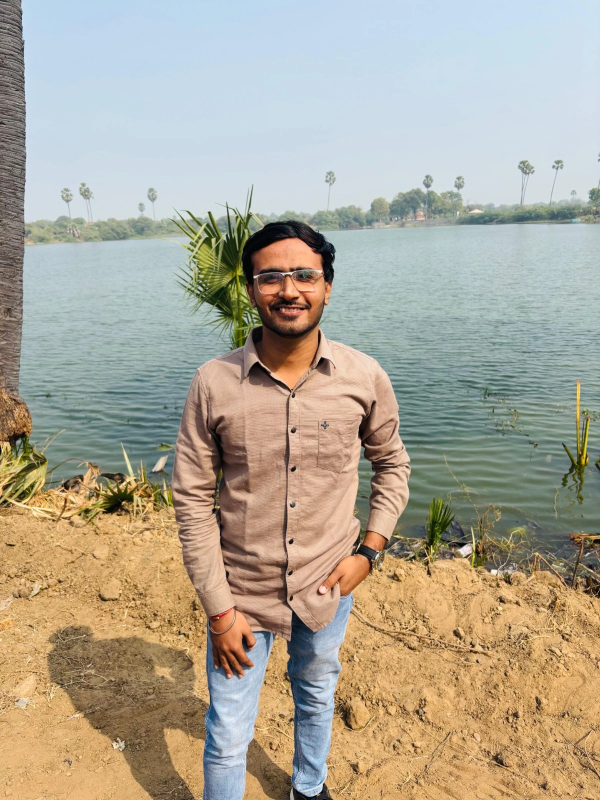 Portrait of Aakash Parvani, Founder and CEO of NoCodeVista